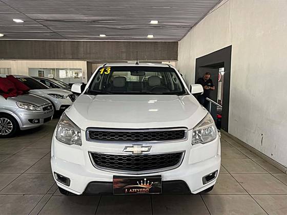 CHEVROLET S10 2.4 LT 4X2 CD 8V FLEX 4P MANUAL CHEVROLET S10 2.4 LT 4X2 CD 8V FLEX 4P MANUAL